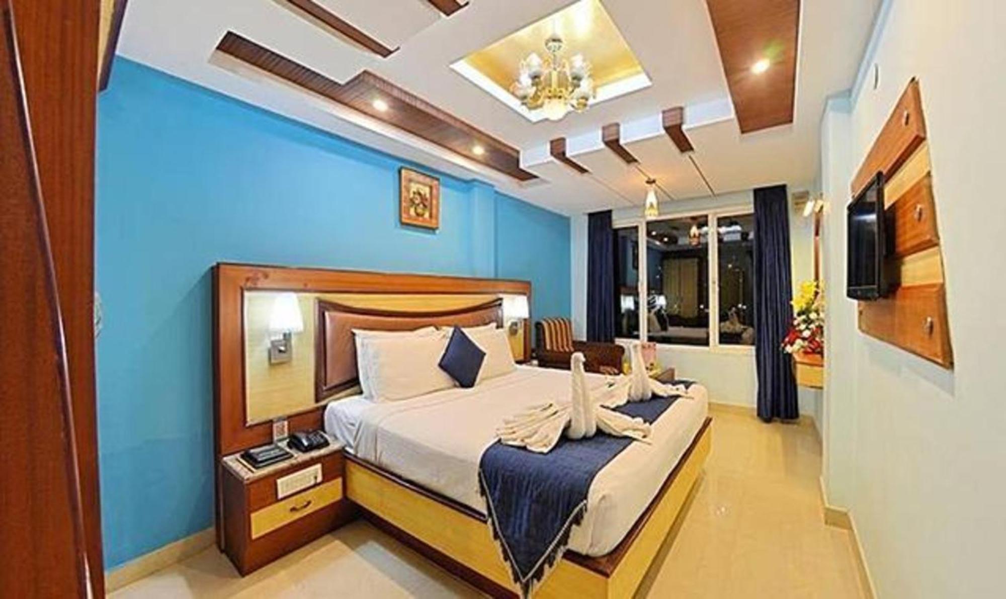 Ponmariresidency Hotel Ooty Exterior photo