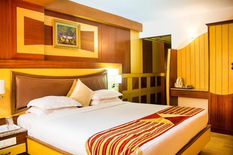 Ponmariresidency Hotel Ooty Exterior photo