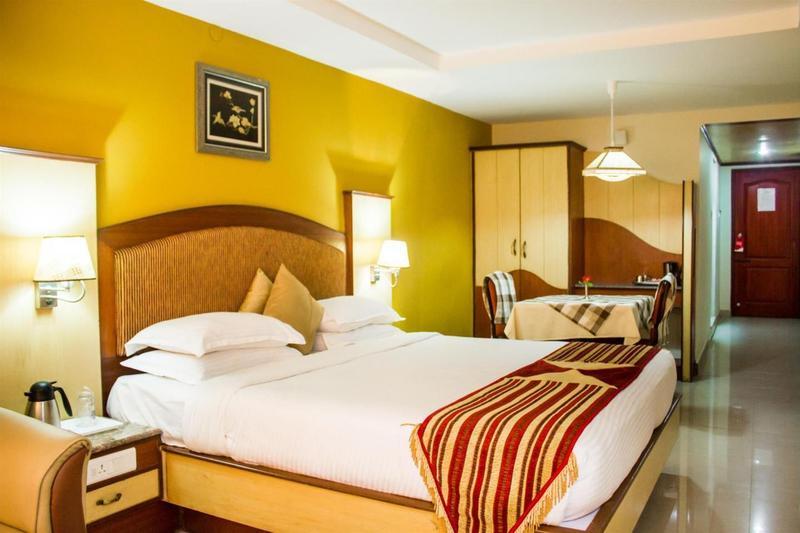 Ponmariresidency Hotel Ooty Exterior photo