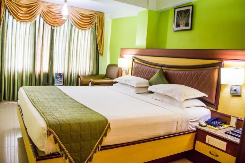 Ponmariresidency Hotel Ooty Exterior photo